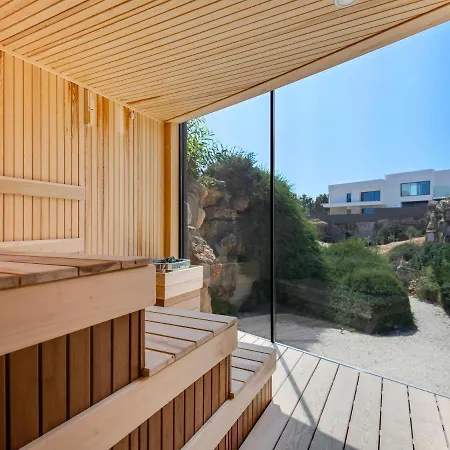 Sanders Bayfront Luxury Villas