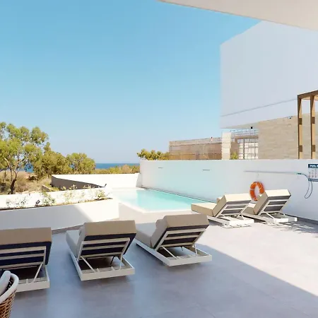 Sanders Bayfront Luxury Villas * Protaras