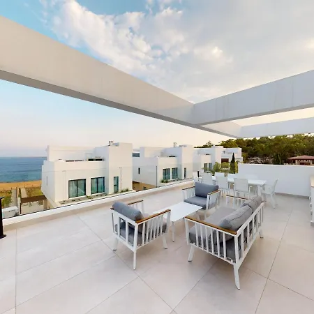 Villa Sanders Bayfront Luxury Villas